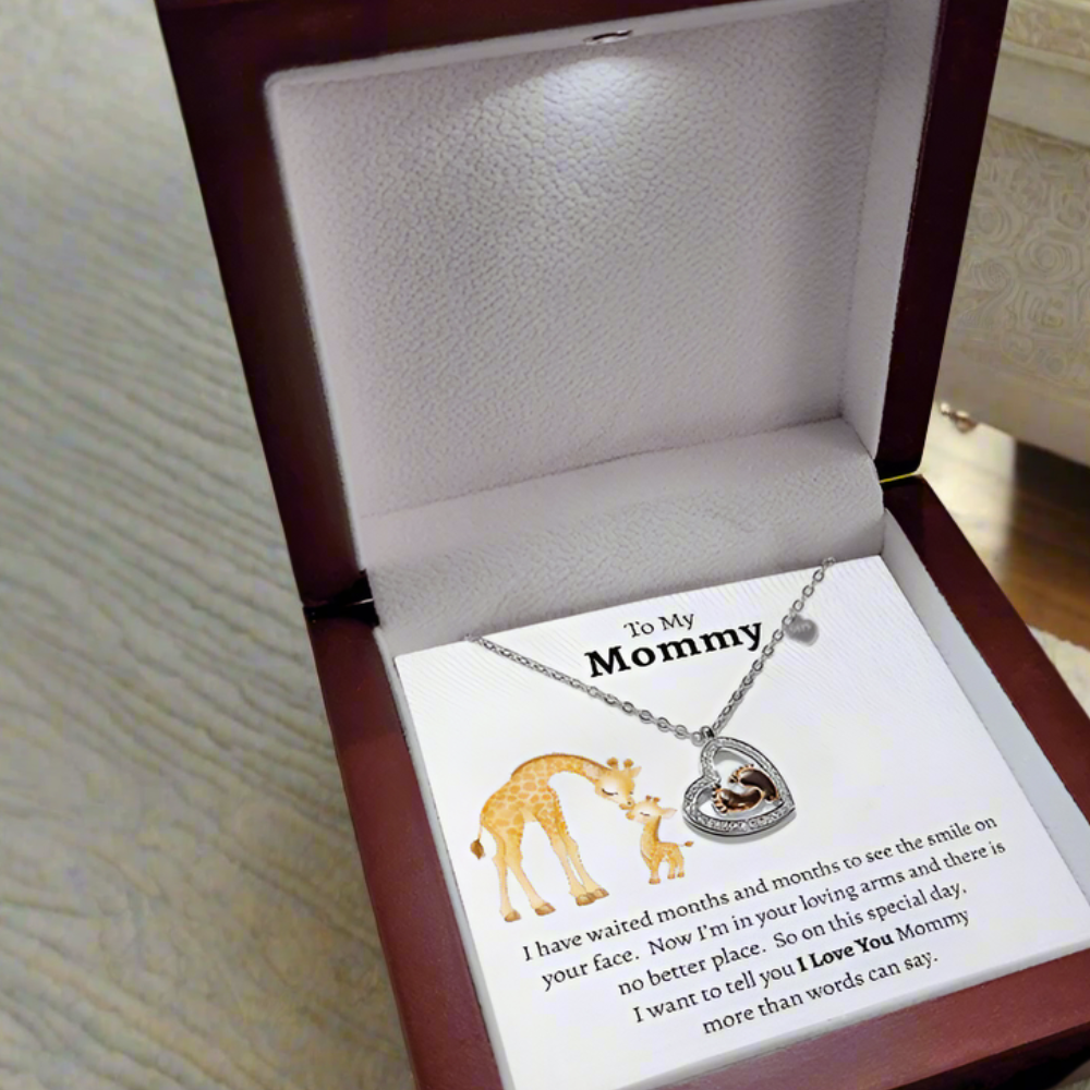 To My Mommy| I Love You| Baby Feet Heart-shaped Necklace Gift for New Mothers