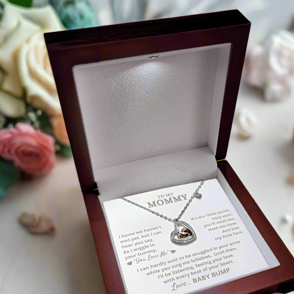 "Mommy To Be"| You Love Me| Baby Feet Heart-shaped Necklace Gift for Pregnant Mothers