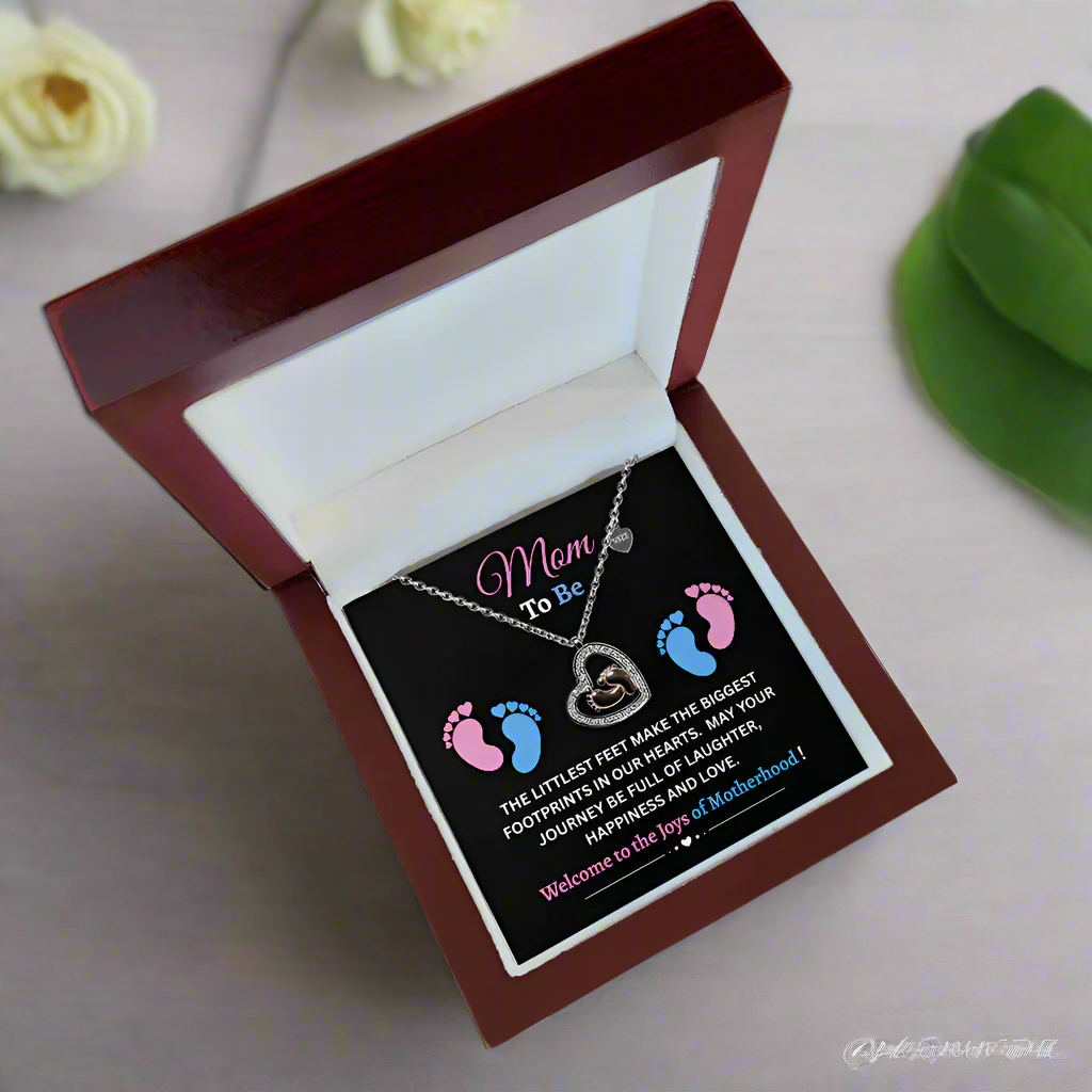 "Mom To Be"| Joys of Motherhood| Baby Feet Heart-shaped Necklace Gift for Pregnant Mothers